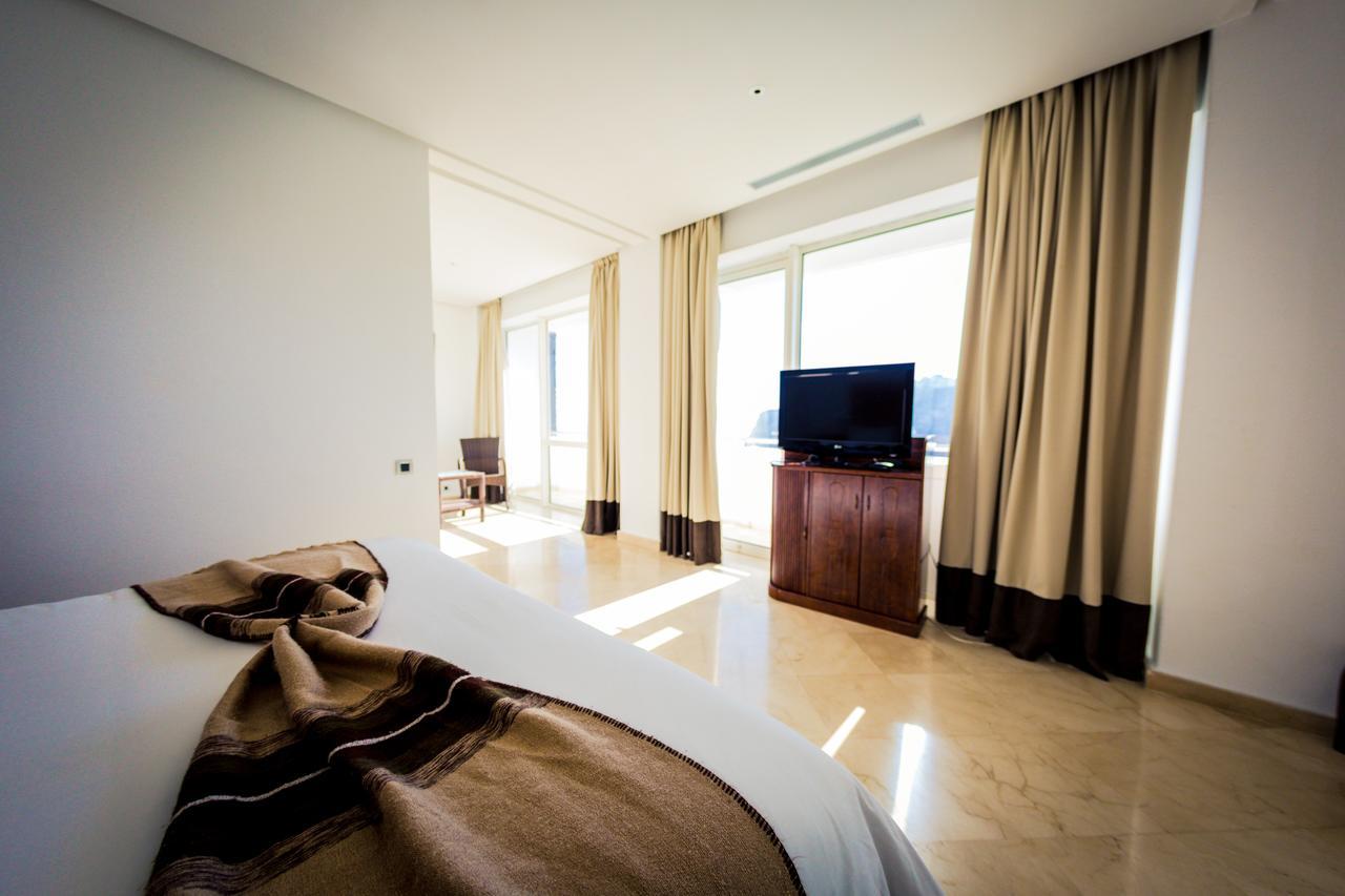 Suites Hotel Mohammed V By Accor อัลฮอเคม่า ภายนอก รูปภาพ