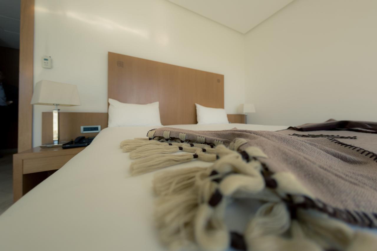 Suites Hotel Mohammed V By Accor อัลฮอเคม่า ภายนอก รูปภาพ