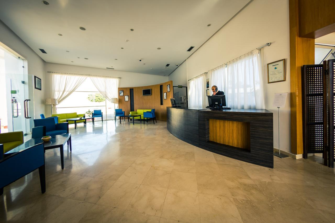 Suites Hotel Mohammed V By Accor อัลฮอเคม่า ภายนอก รูปภาพ