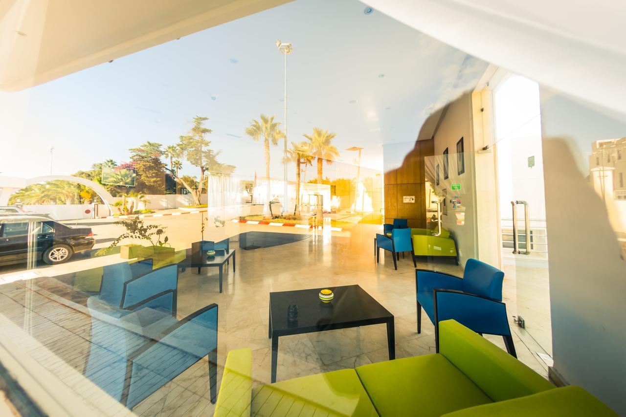 Suites Hotel Mohammed V By Accor อัลฮอเคม่า ภายนอก รูปภาพ