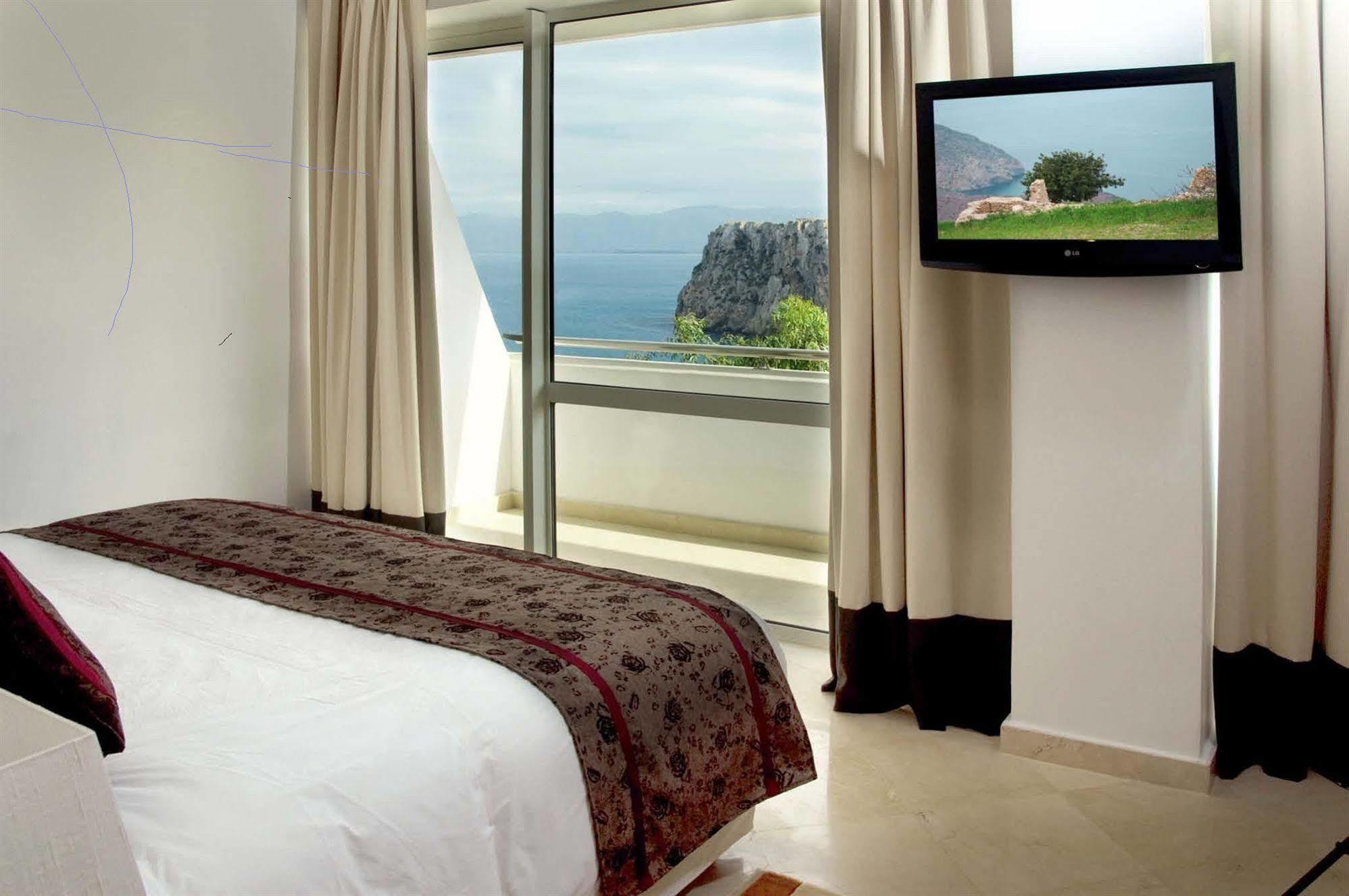 Suites Hotel Mohammed V By Accor อัลฮอเคม่า ภายนอก รูปภาพ
